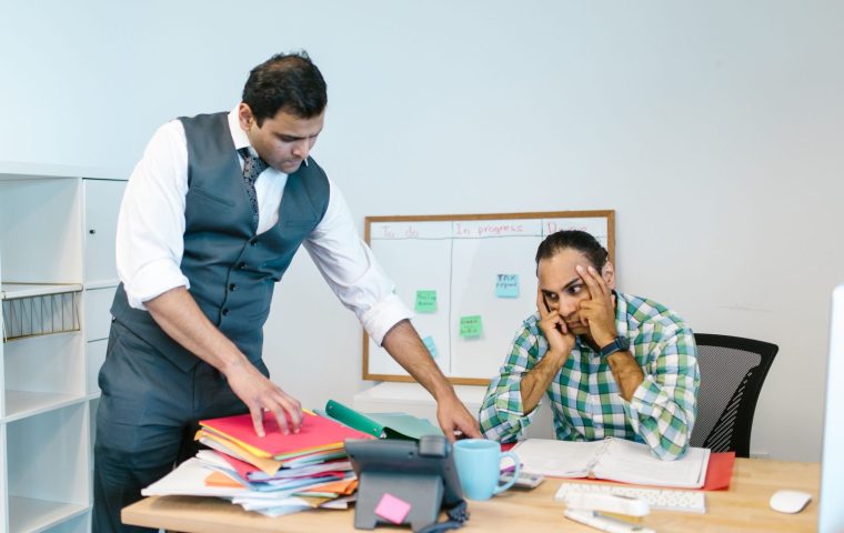 How to Handle a Bad Manager Without Quitting in a Huff