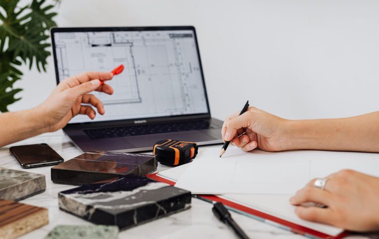 How to Learn Graphic Design on Your Own and Get Good