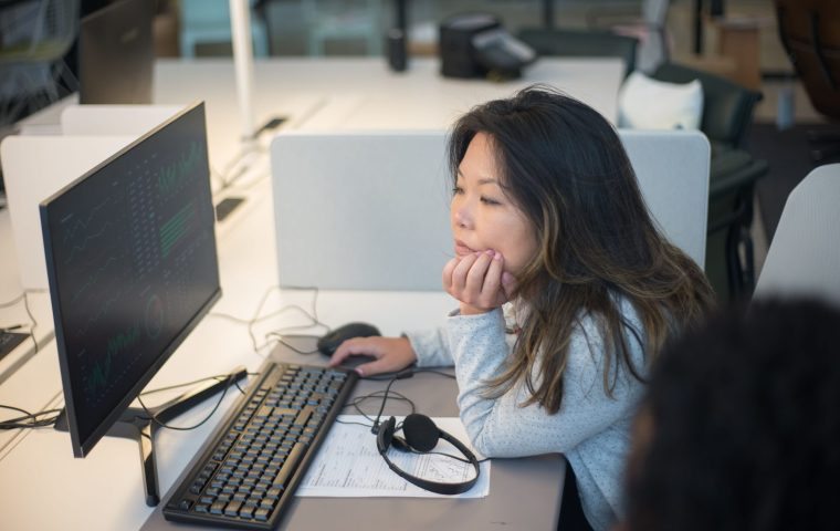 Applying Internally vs Externally: Which Gets You Promoted Faster