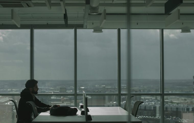 Seven Signs It Is Time to Start Looking for a New Job